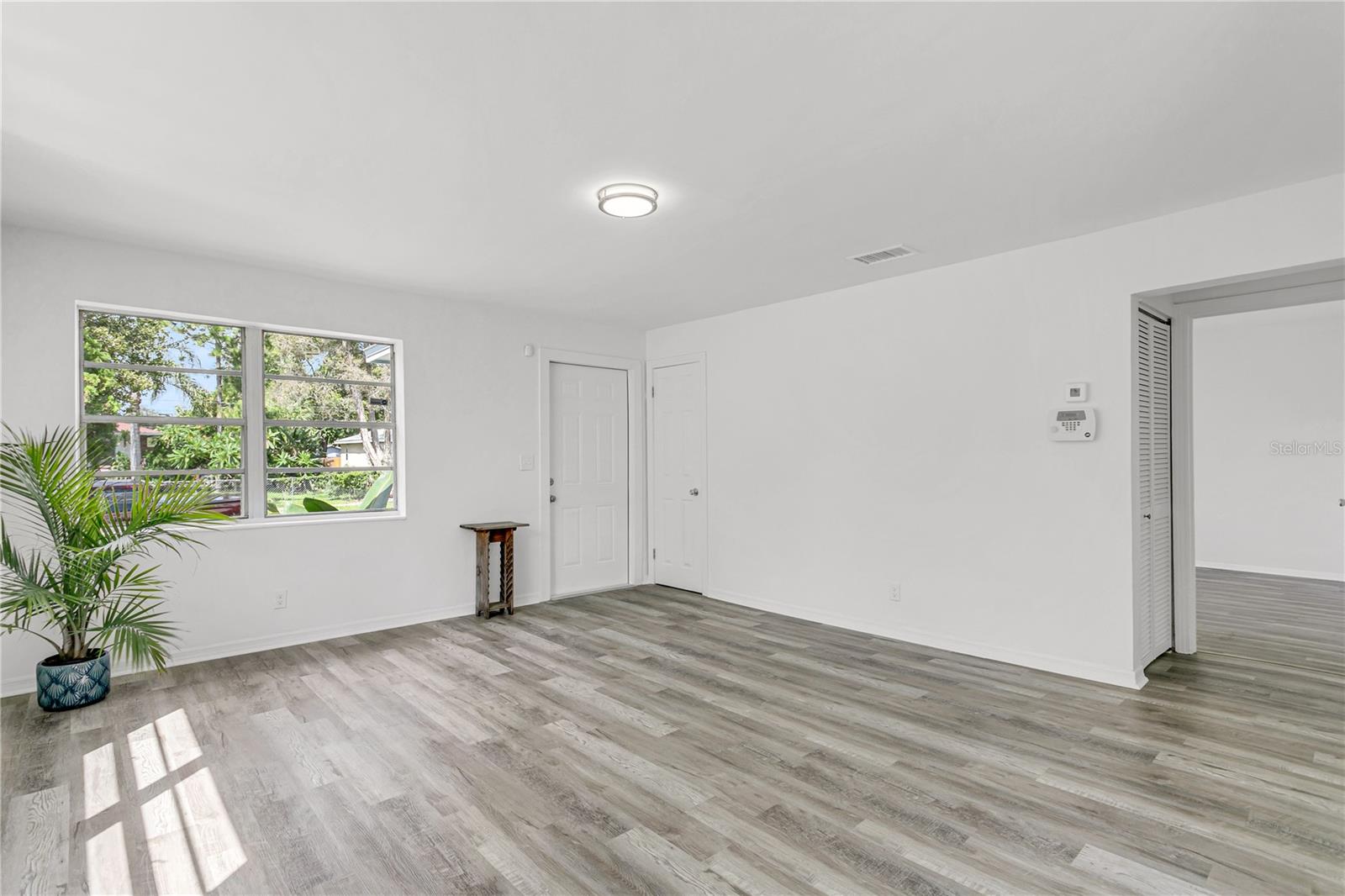 4048 3RD AVE S, ST PETERSBURG, FL, 33711