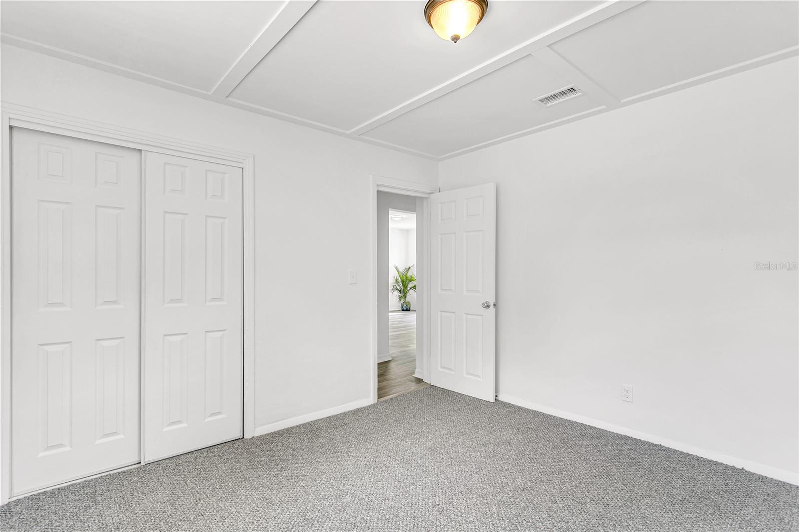 4048 3RD AVE S, ST PETERSBURG, FL, 33711