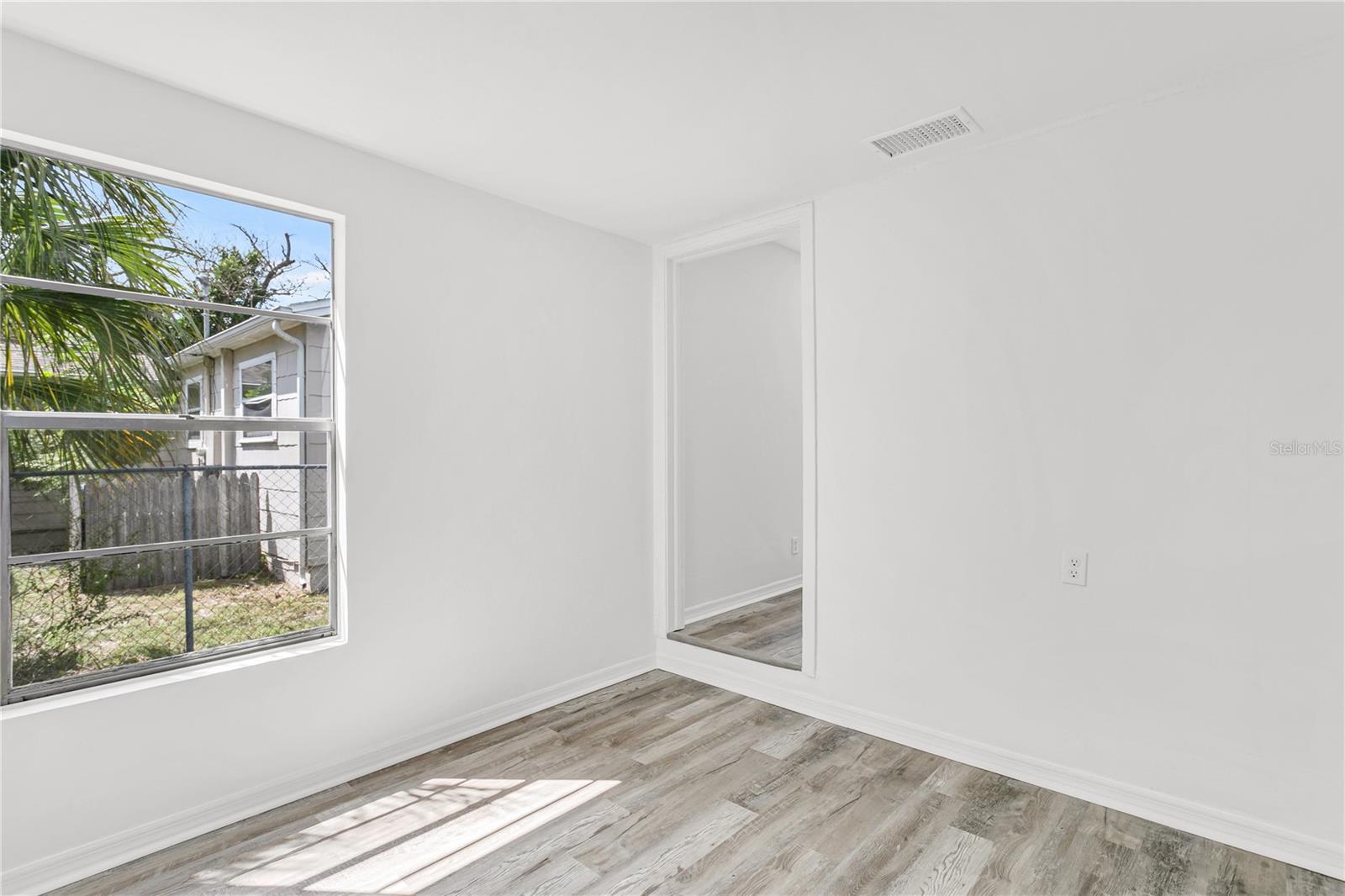4048 3RD AVE S, ST PETERSBURG, FL, 33711