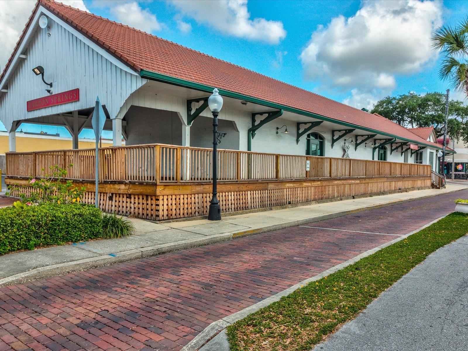 SEA BREEZE DR #LOT 10, TARPON SPRINGS, FL, 34689