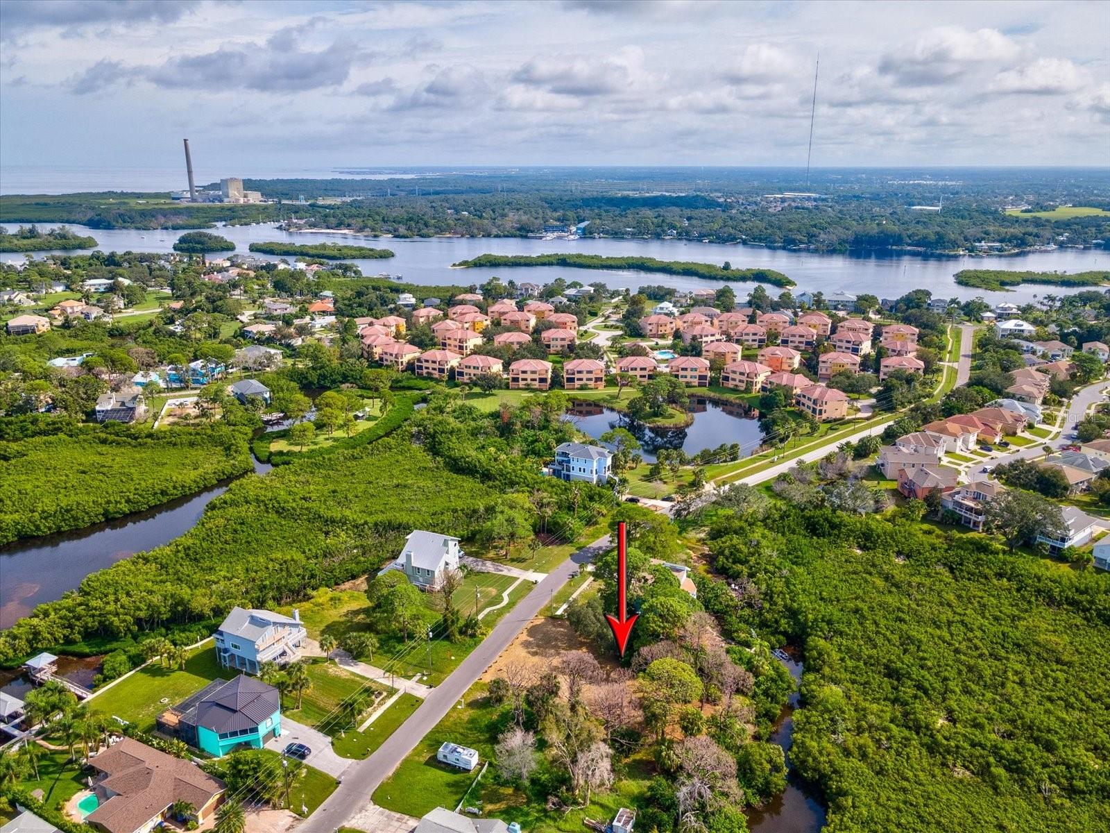 SEA BREEZE DR #LOT 10, TARPON SPRINGS, FL, 34689