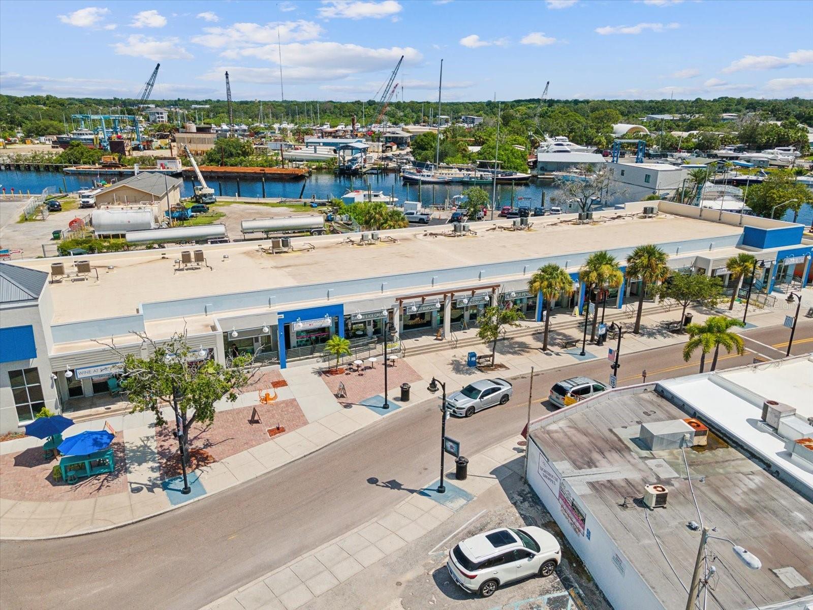 SEA BREEZE DR #LOT 10, TARPON SPRINGS, FL, 34689