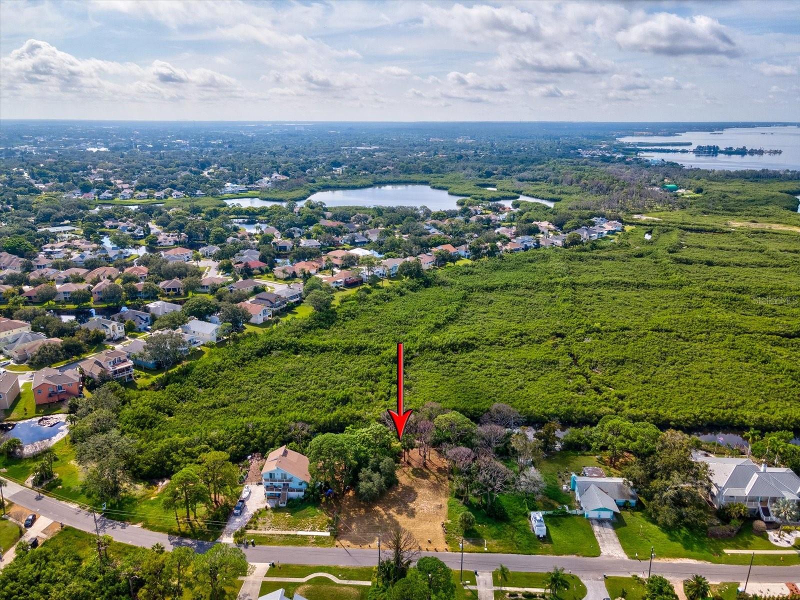 SEA BREEZE DR #LOT 10, TARPON SPRINGS, FL, 34689