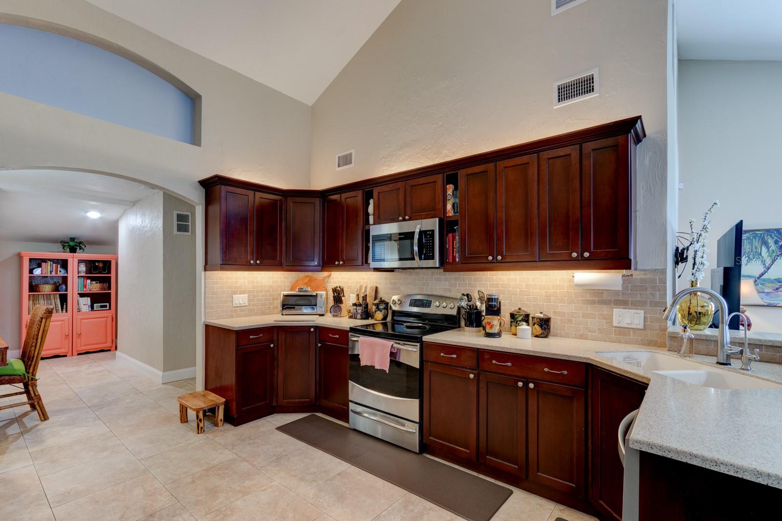 111 FLEMING AVE, PORT ORANGE, FL, 32127