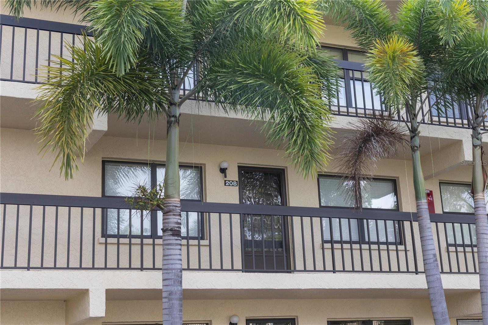 425 30TH AVE W #C208, BRADENTON, FL, 34205