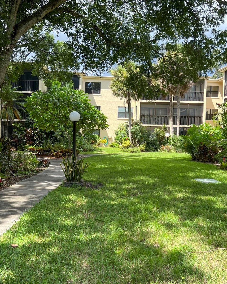 425 30TH AVE W #C208, BRADENTON, FL, 34205