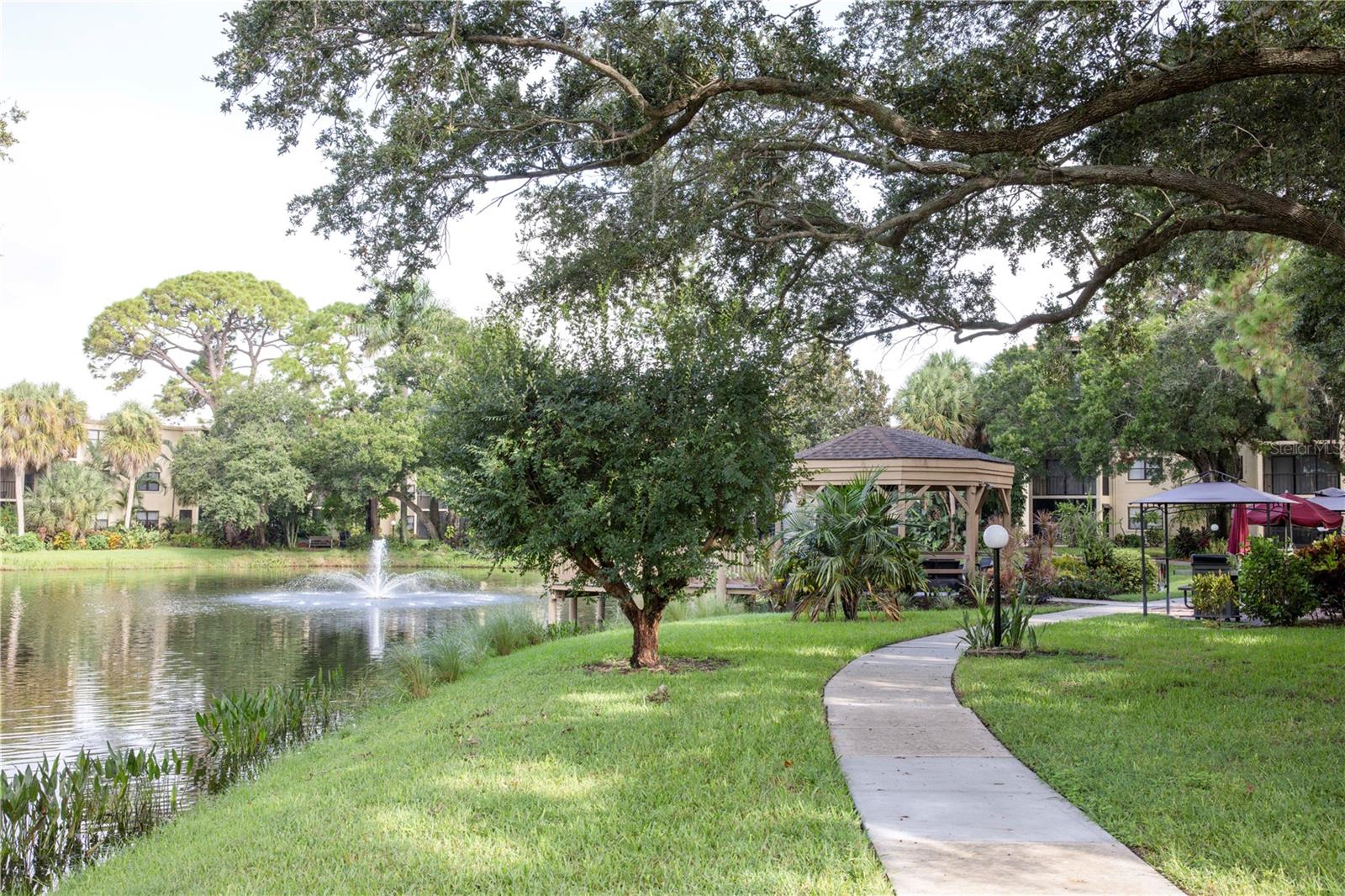 425 30TH AVE W #C208, BRADENTON, FL, 34205