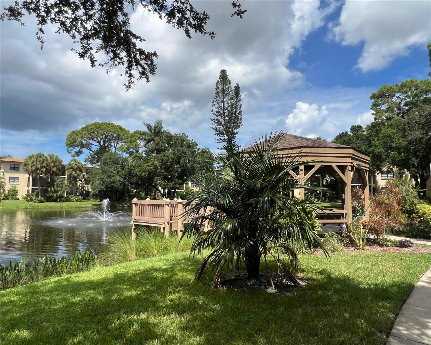 425 30TH AVE W #C208, BRADENTON, FL, 34205