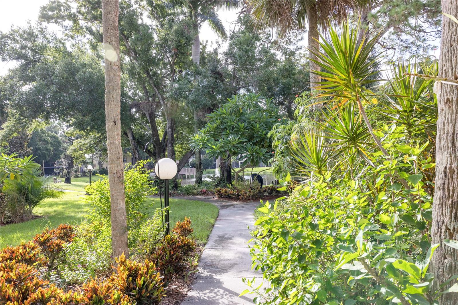 425 30TH AVE W #C208, BRADENTON, FL, 34205