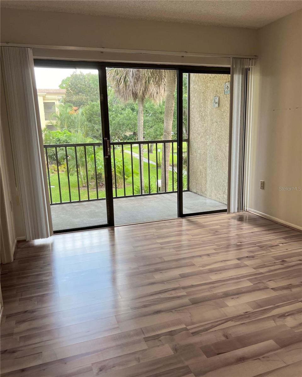 425 30TH AVE W #C208, BRADENTON, FL, 34205