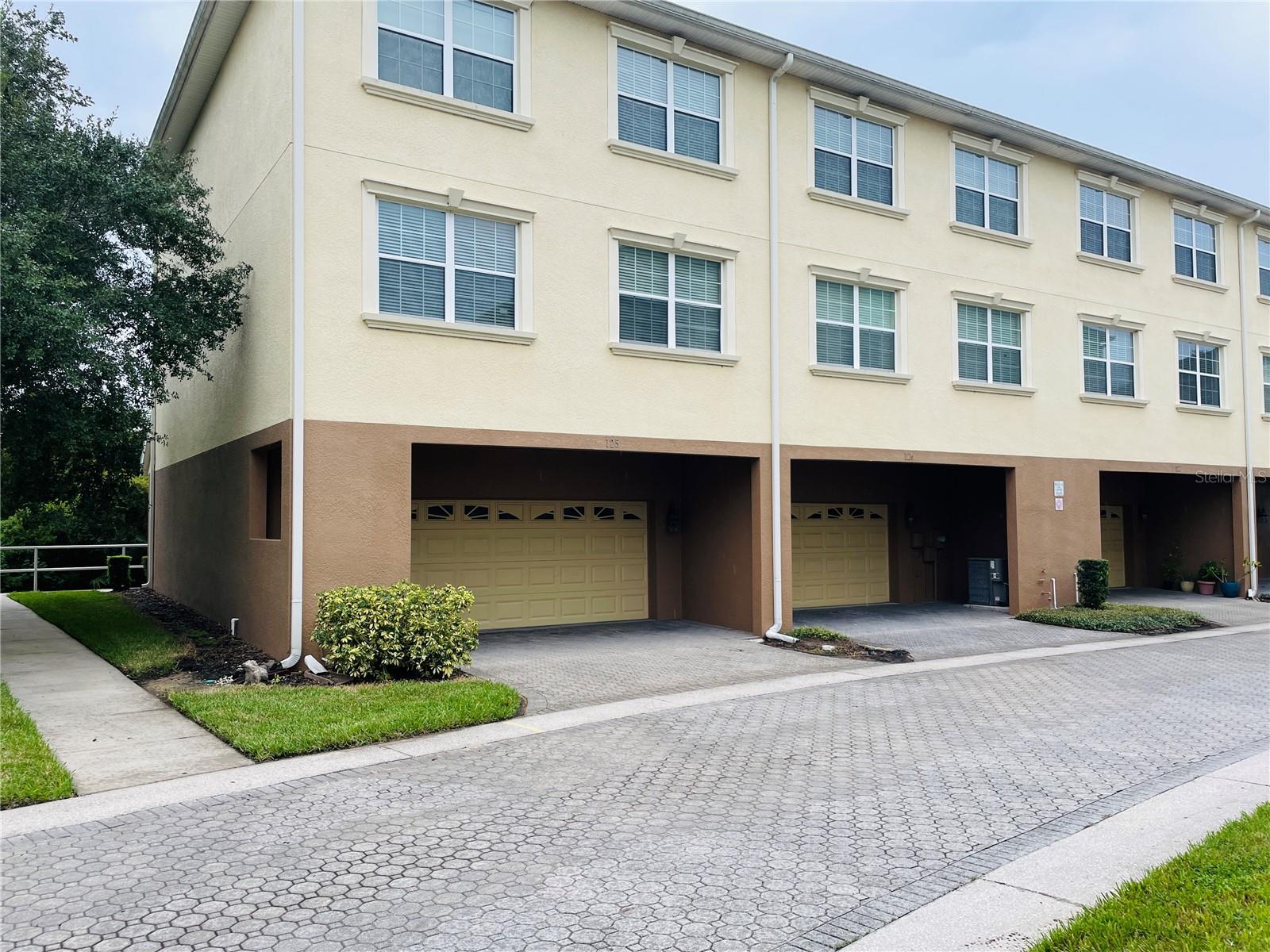 10144 ARBOR RUN DR #125, TAMPA, FL, 33647