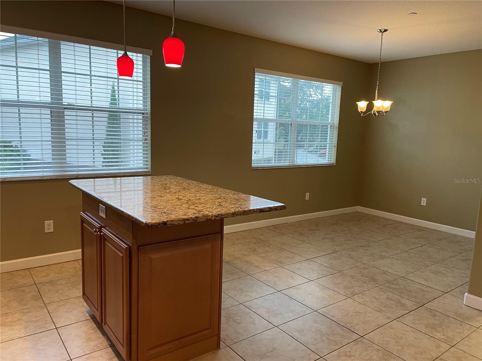 10144 ARBOR RUN DR #125, TAMPA, FL, 33647
