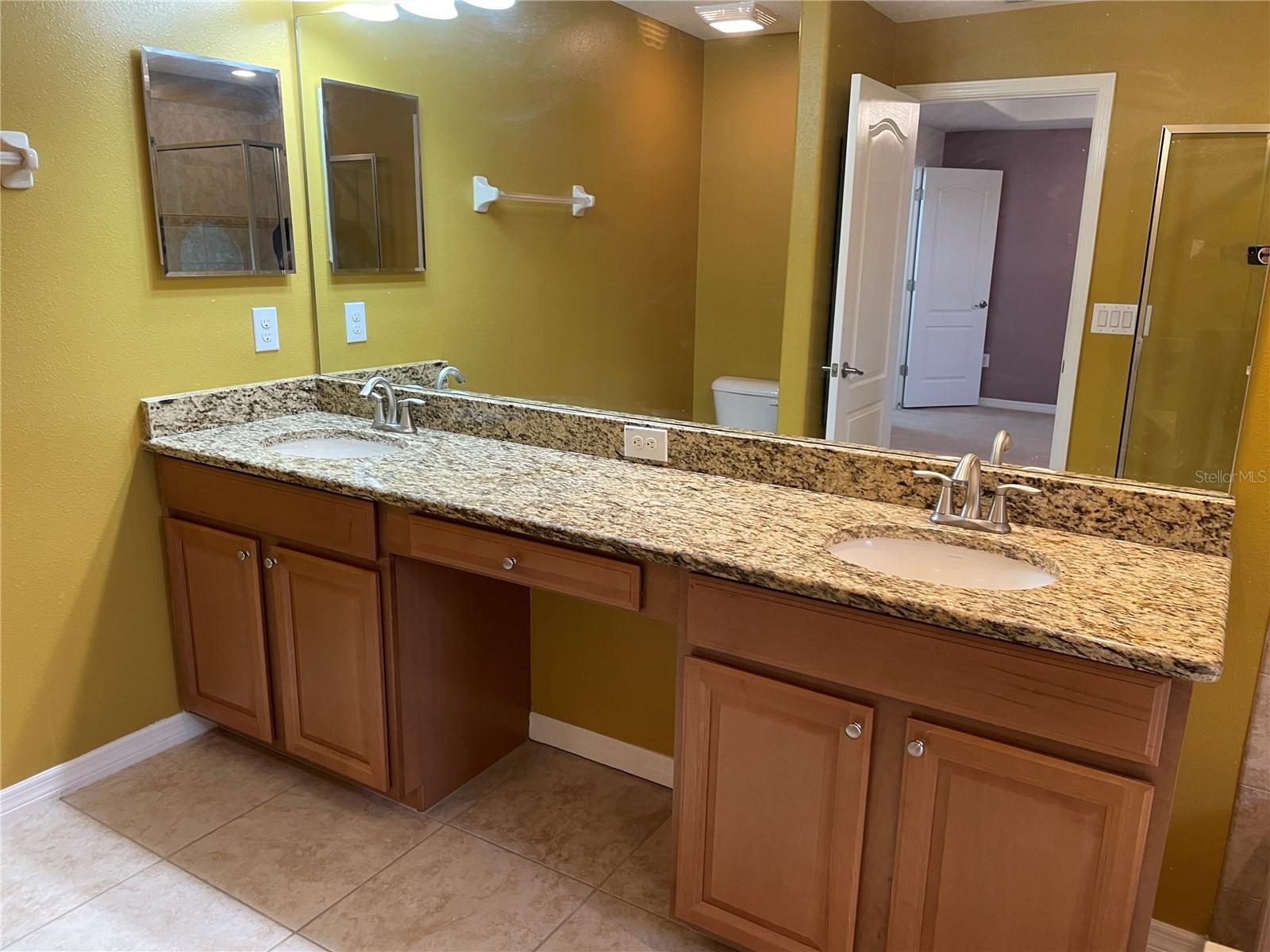 10144 ARBOR RUN DR #125, TAMPA, FL, 33647