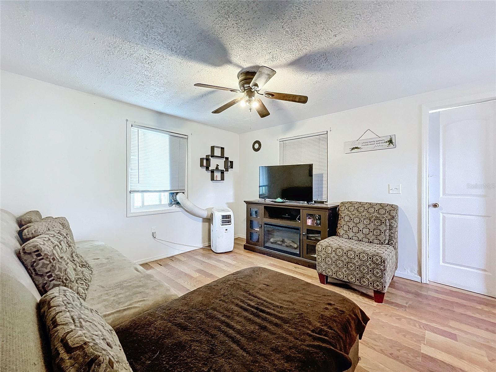 11641 PALA VERDA AVE, LEESBURG, FL, 34788