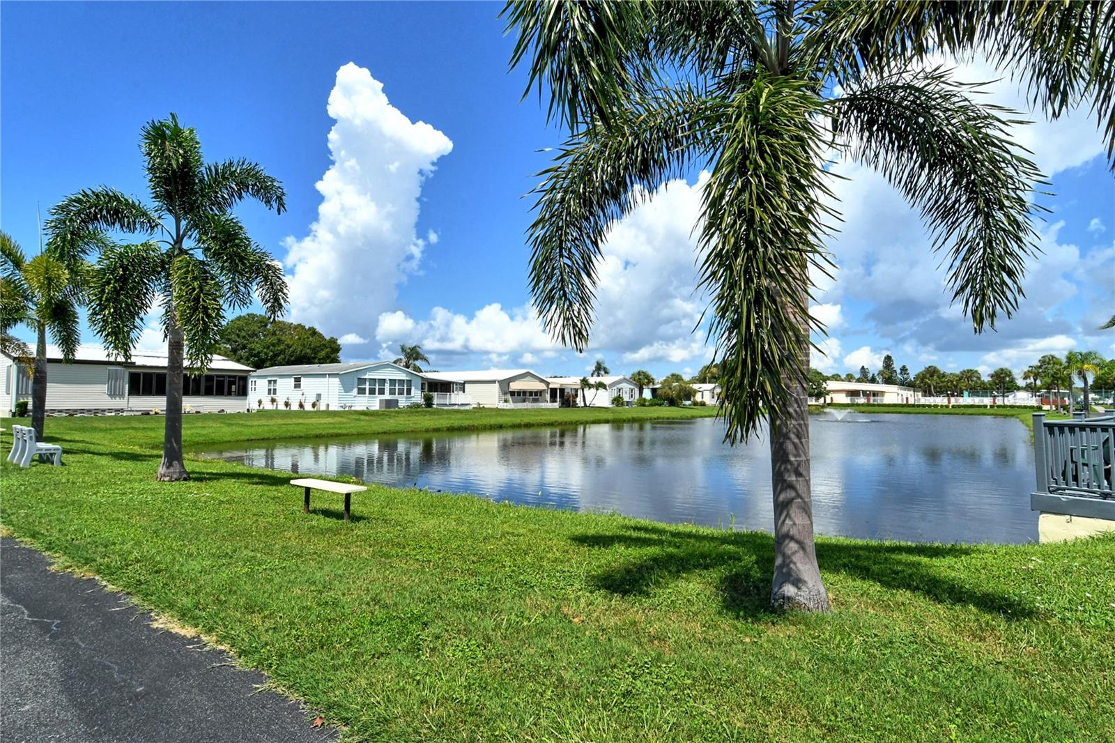 5707 45TH ST E #9, BRADENTON, FL, 34203