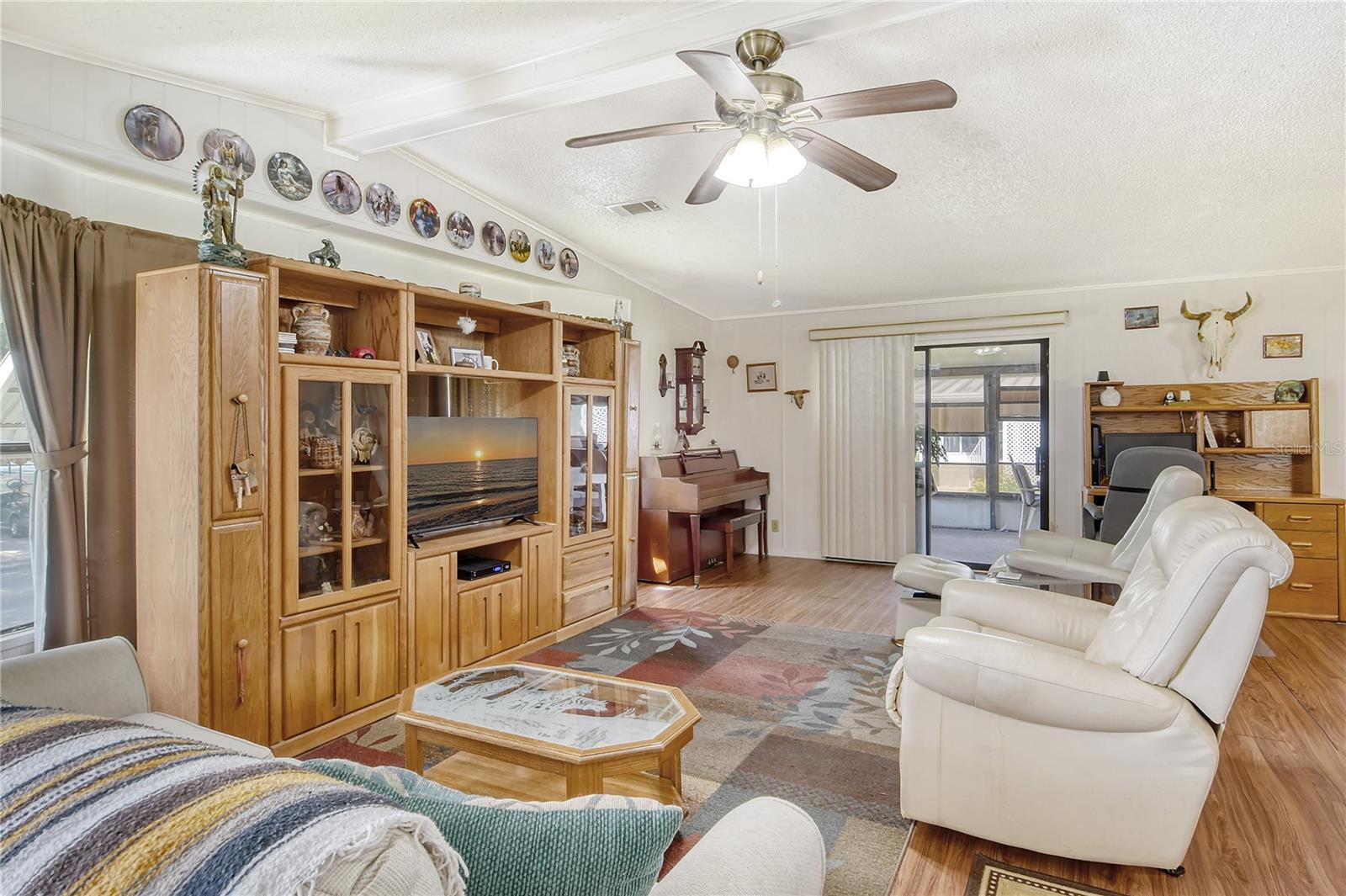 5707 45TH ST E #9, BRADENTON, FL, 34203