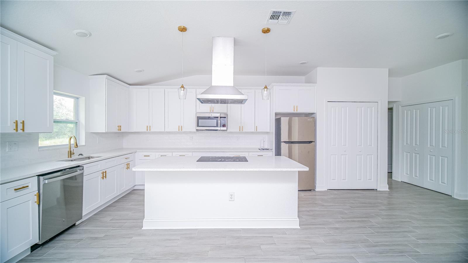 1446 SARASOTA DR, KISSIMMEE, FL, 34759