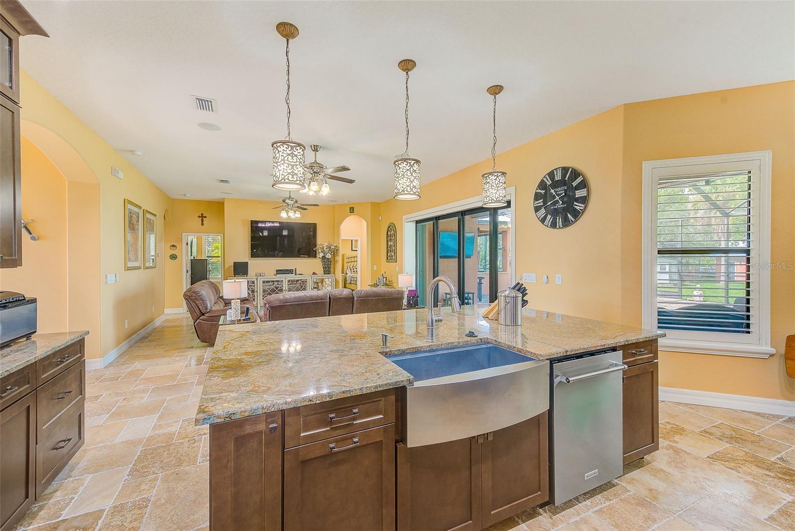 2307 7TH ST SW, RUSKIN, FL, 33570