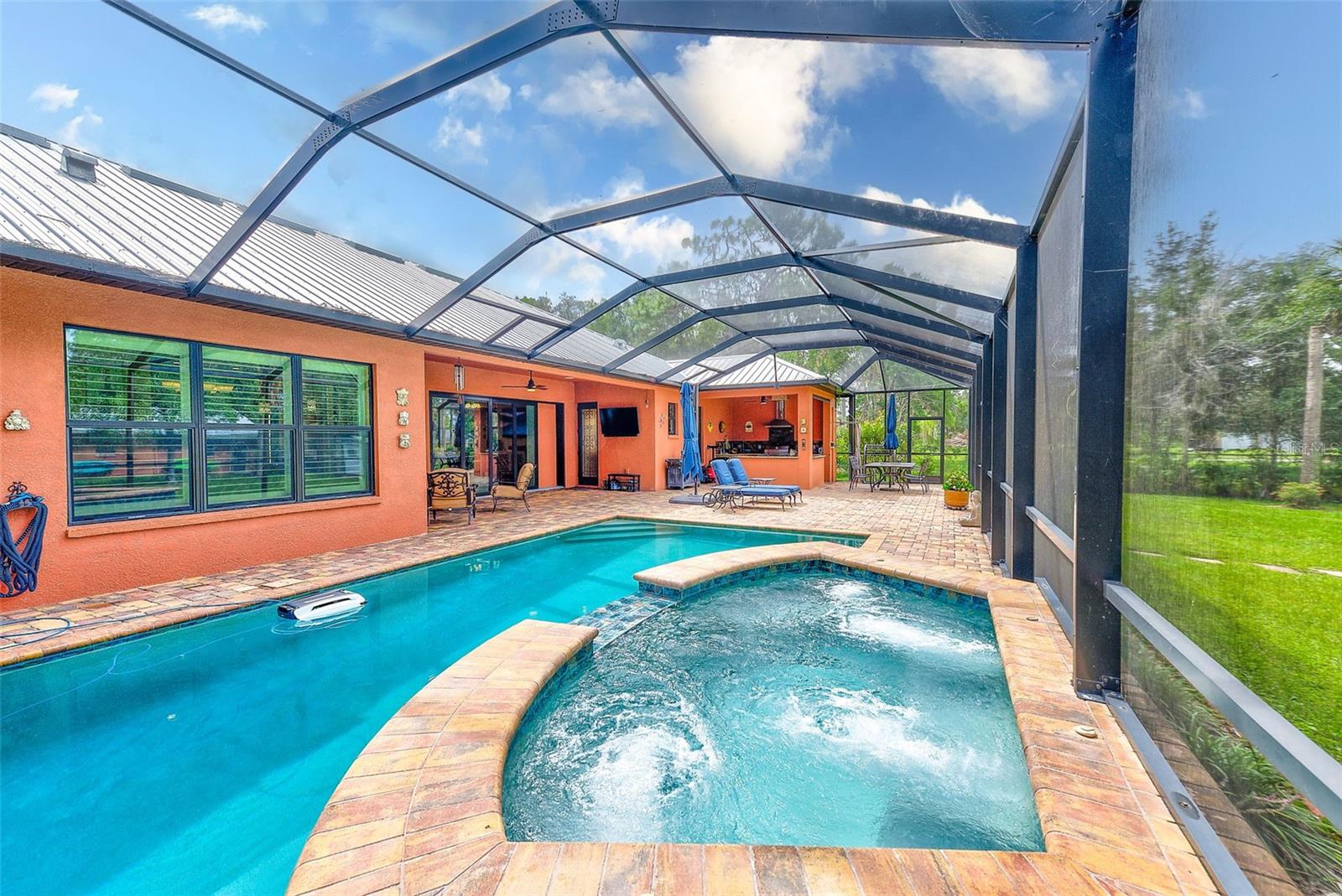 2307 7TH ST SW, RUSKIN, FL, 33570