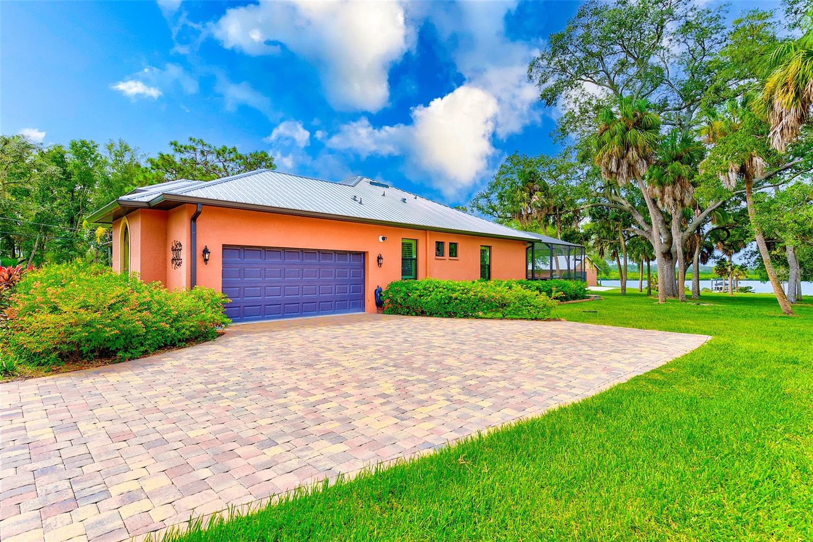 2307 7TH ST SW, RUSKIN, FL, 33570