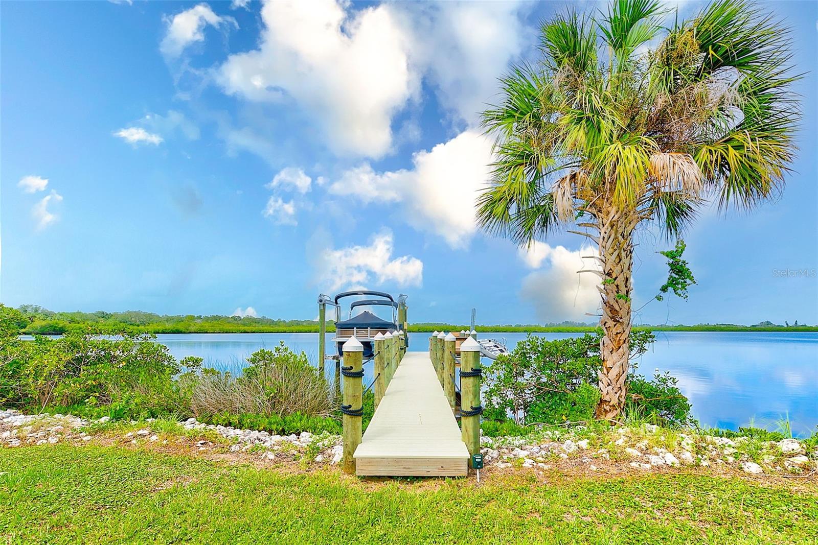 2307 7TH ST SW, RUSKIN, FL, 33570
