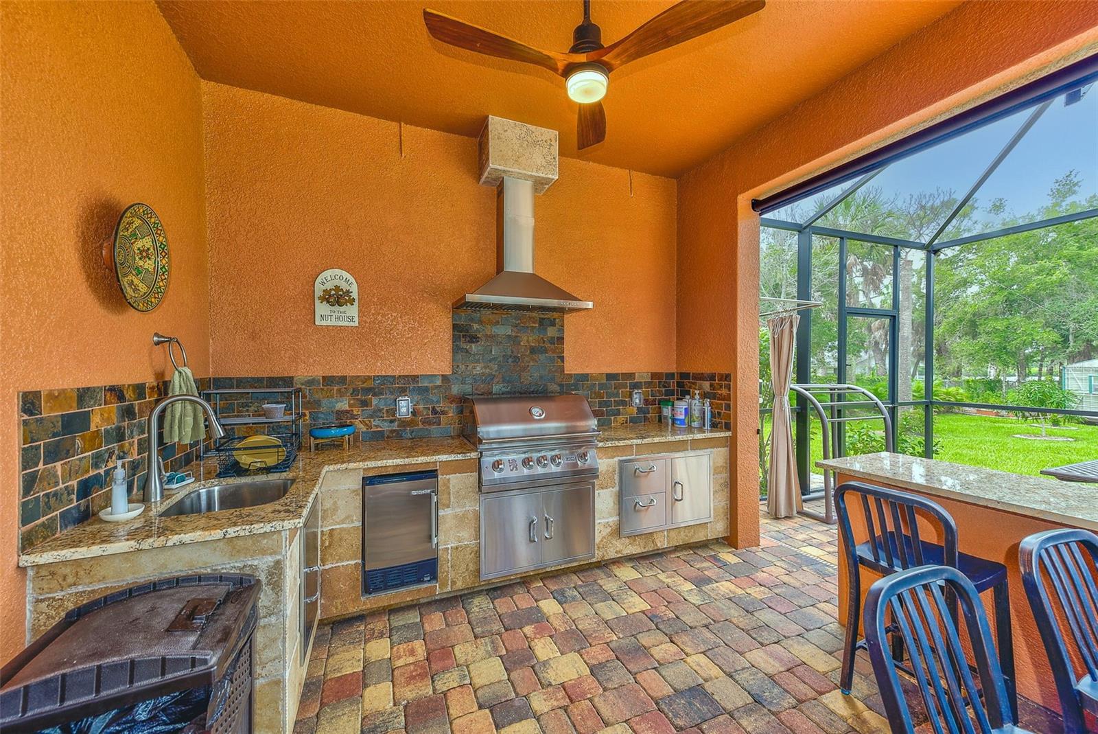 2307 7TH ST SW, RUSKIN, FL, 33570
