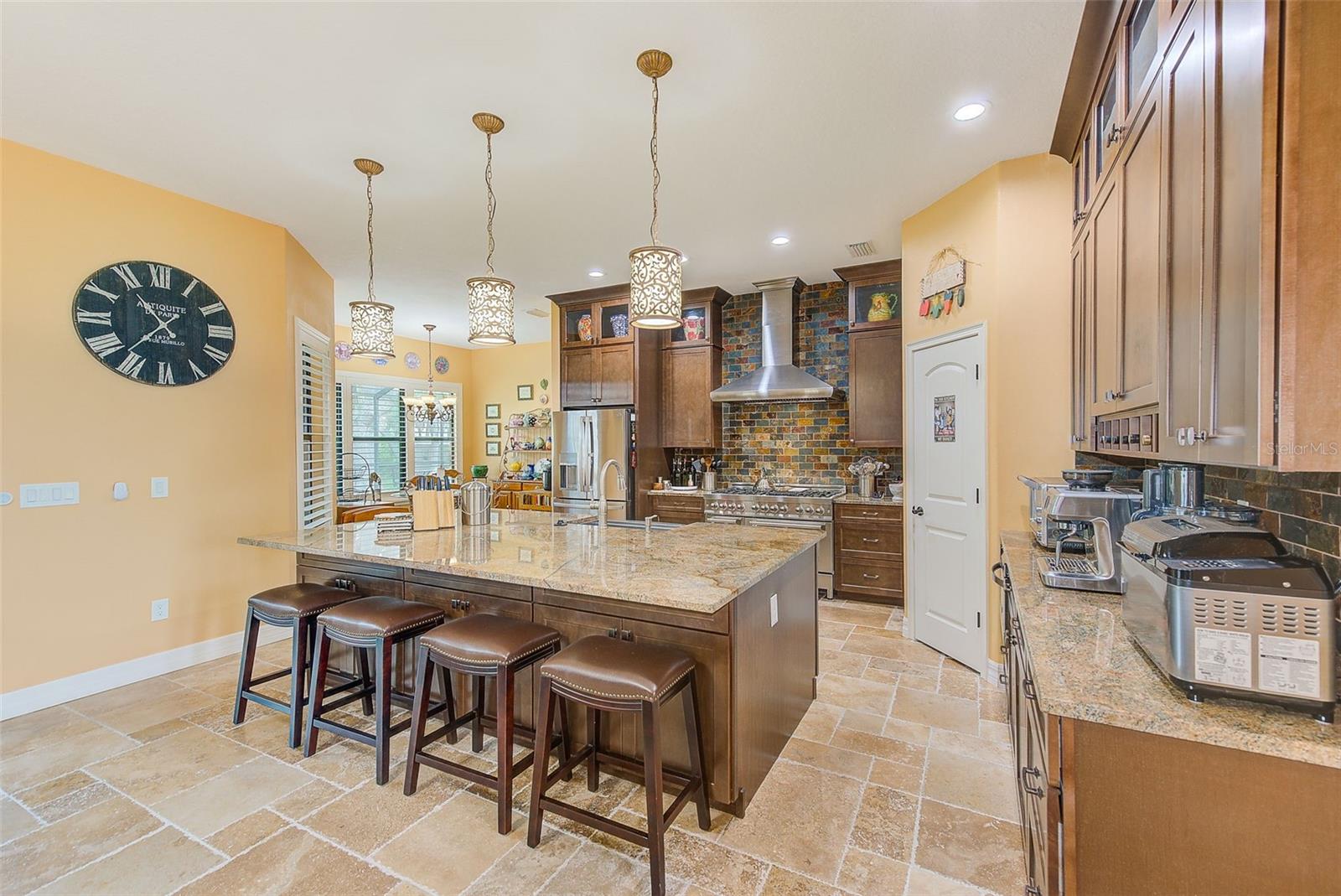 2307 7TH ST SW, RUSKIN, FL, 33570