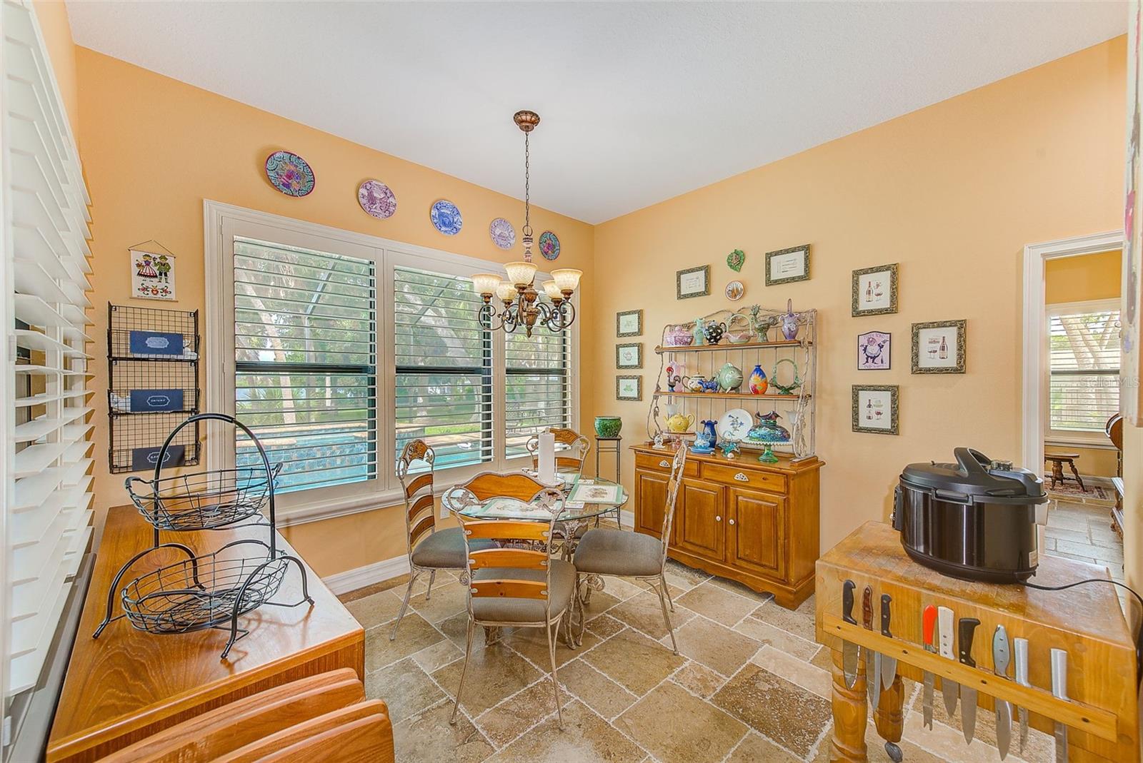 2307 7TH ST SW, RUSKIN, FL, 33570