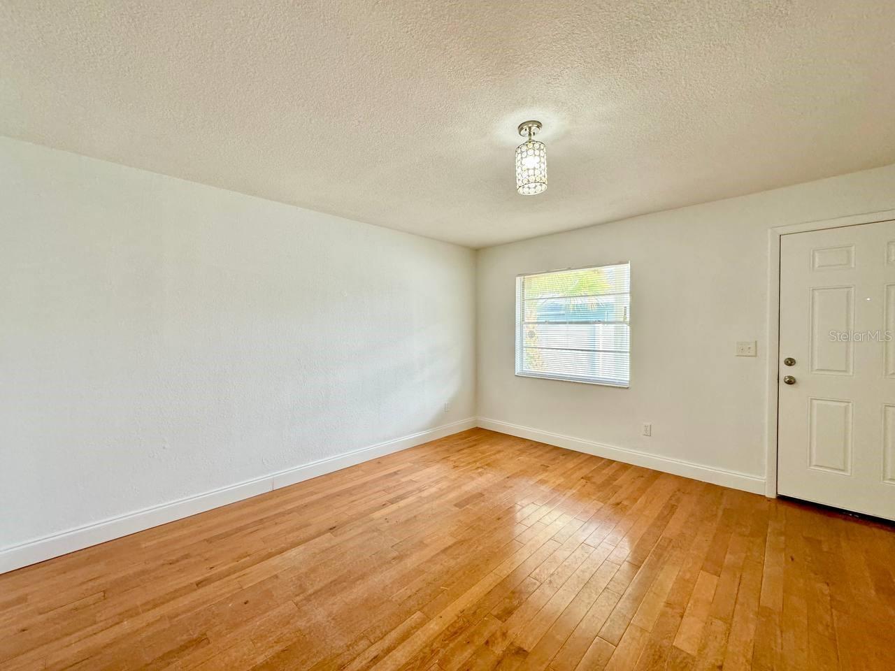 6333 S MACDILL AVE #A, TAMPA, FL, 33611