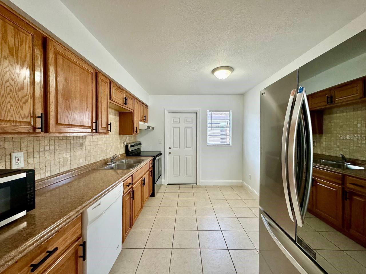 6333 S MACDILL AVE #A, TAMPA, FL, 33611