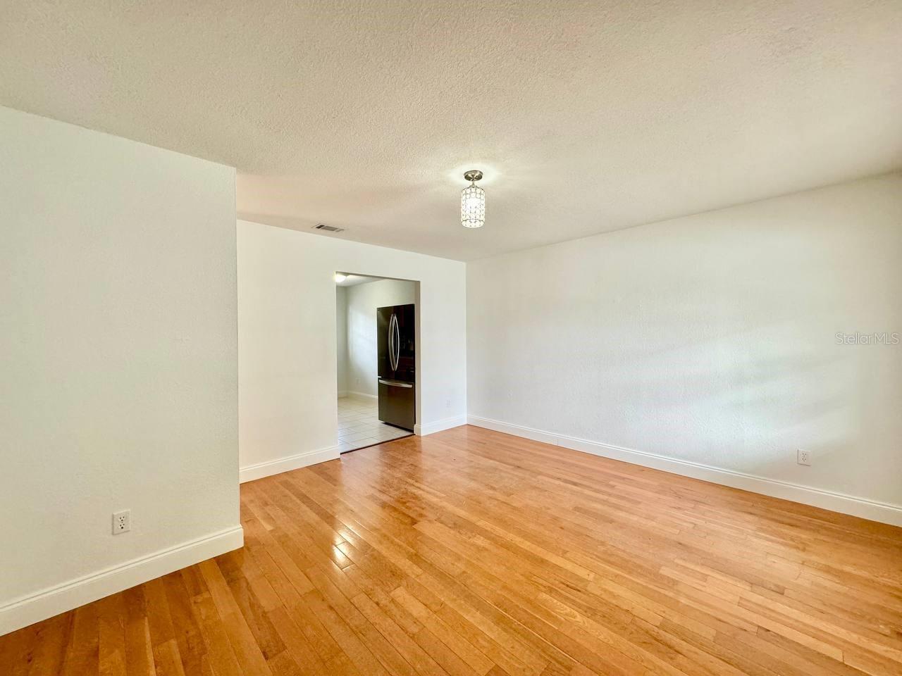 6333 S MACDILL AVE #A, TAMPA, FL, 33611