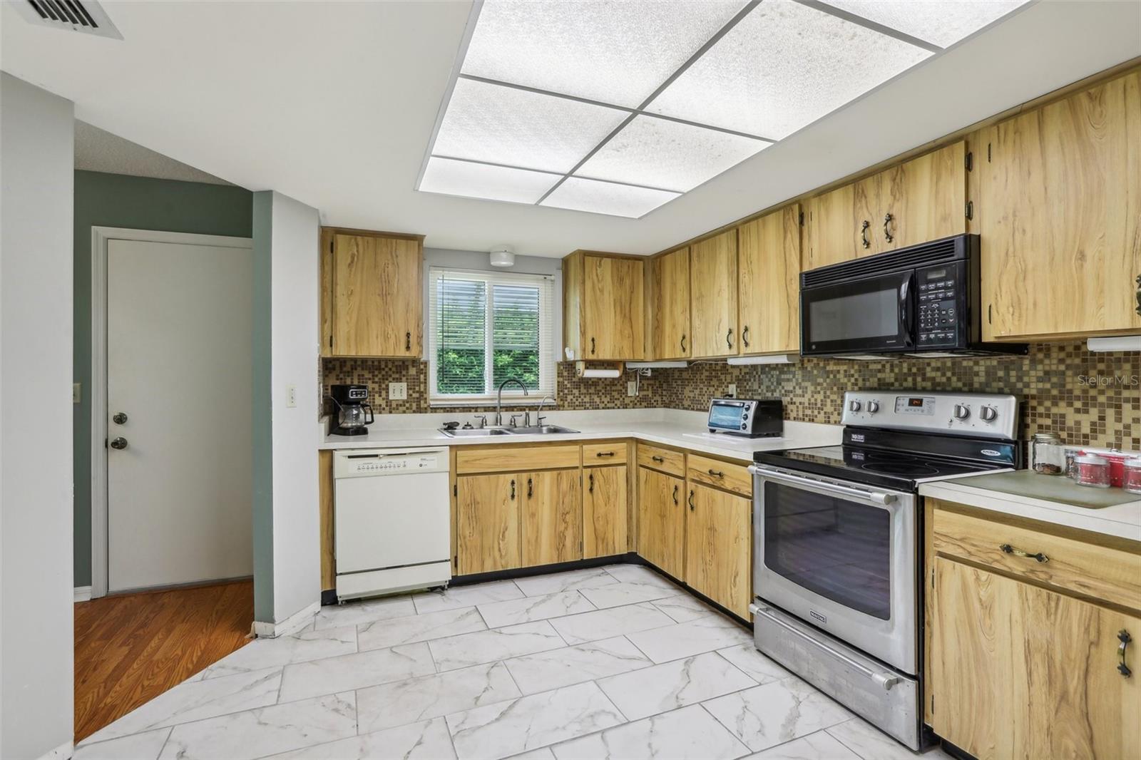 2507 LANCASTER DR, SUN CITY CENTER, FL, 33573