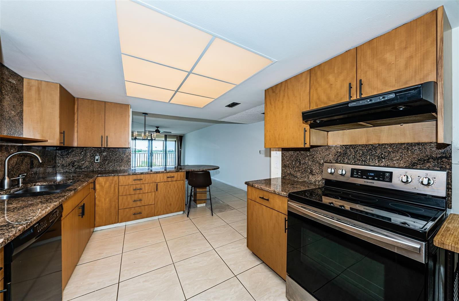 7037 SUNSET DR S #602, SOUTH PASADENA, FL, 33707