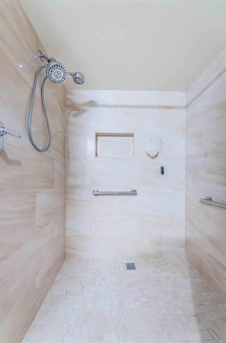 7037 SUNSET DR S #602, SOUTH PASADENA, FL, 33707