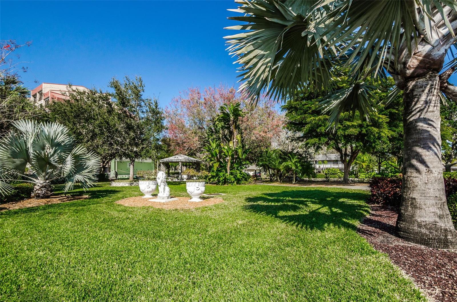 7037 SUNSET DR S #602, SOUTH PASADENA, FL, 33707