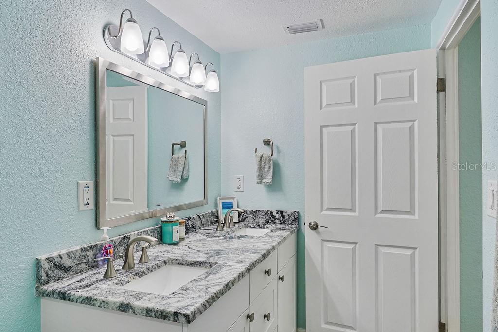 4695 86TH AVE N, PINELLAS PARK, FL, 33782