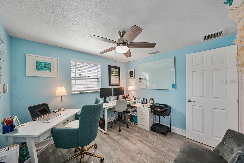 4695 86TH AVE N, PINELLAS PARK, FL, 33782