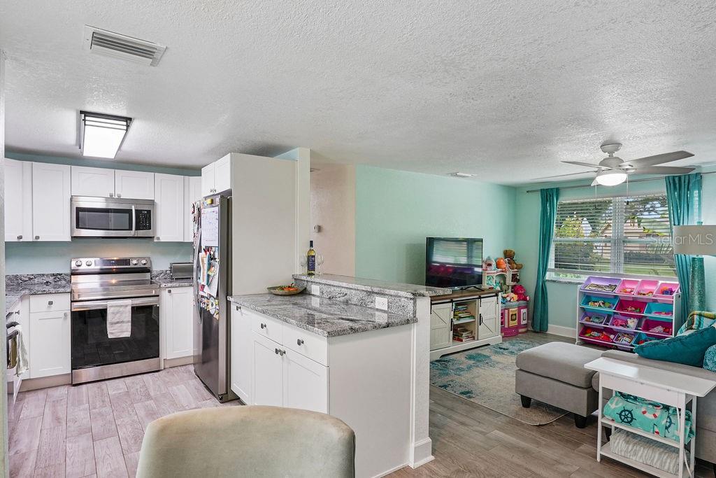 4695 86TH AVE N, PINELLAS PARK, FL, 33782