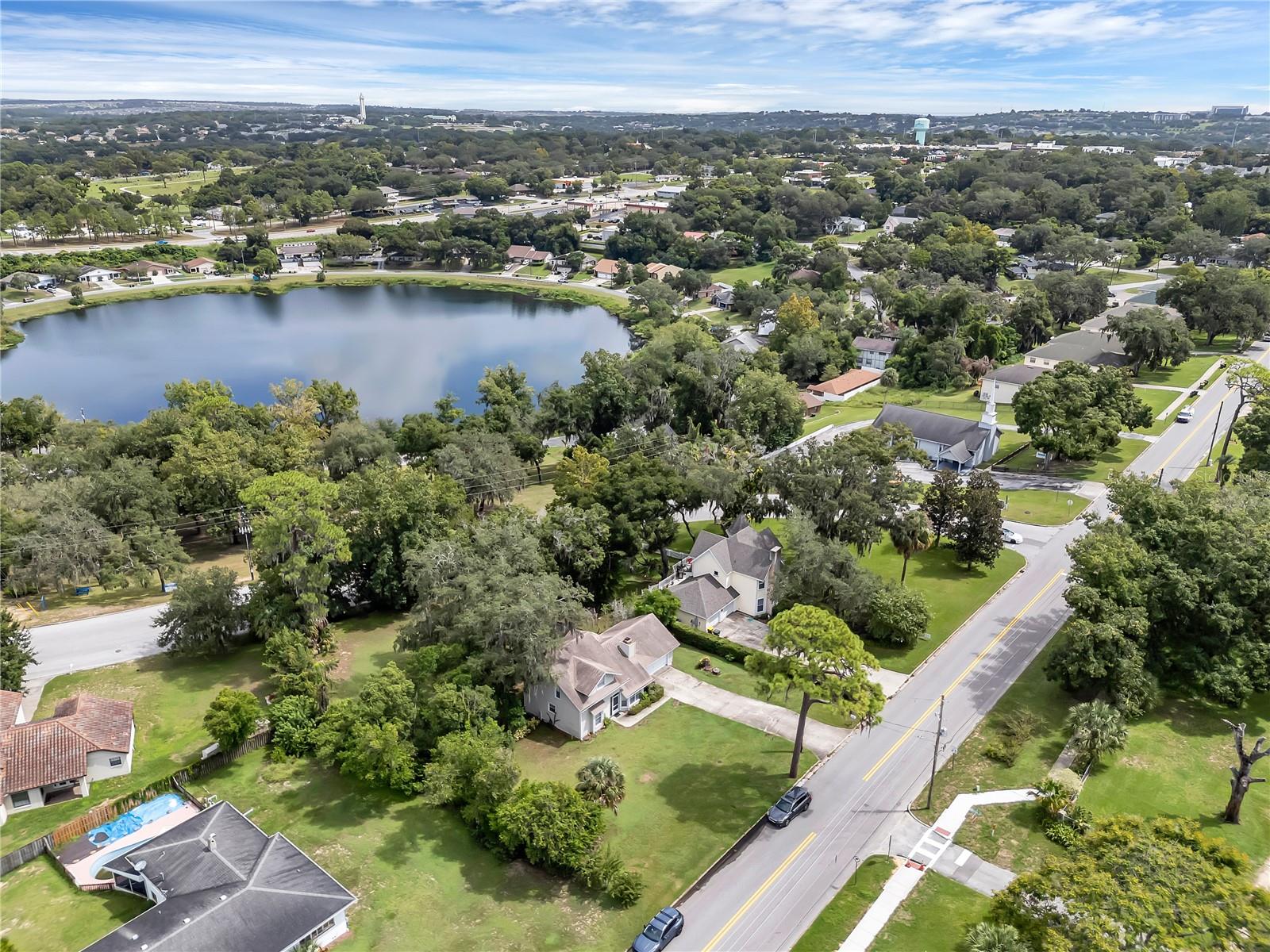 120 W MINNEHAHA AVE, CLERMONT, FL, 34711