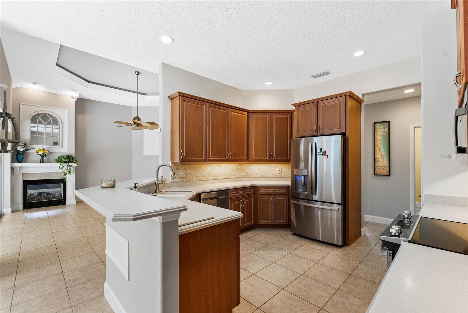 48 EASTLAKE DR, PALM COAST, FL, 32137