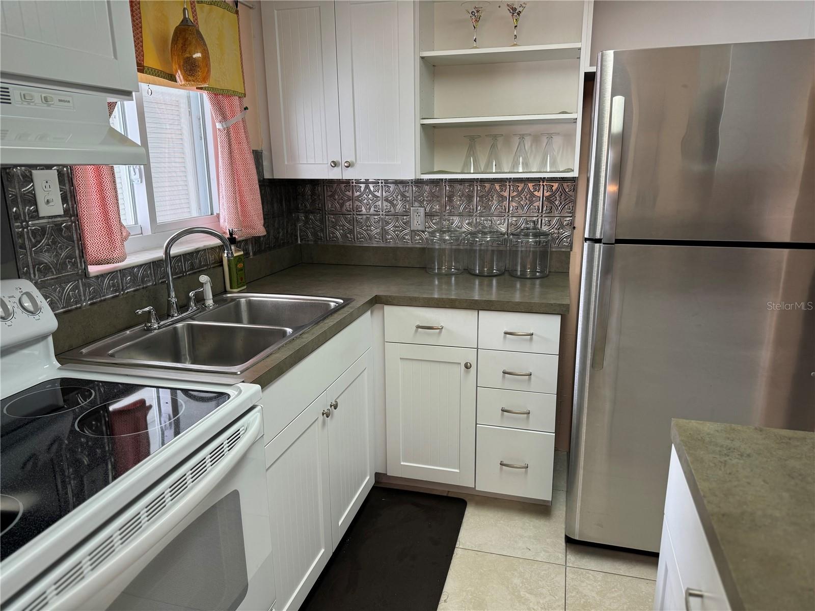 5850 WELCOME RD #J6, BRADENTON, FL, 34207