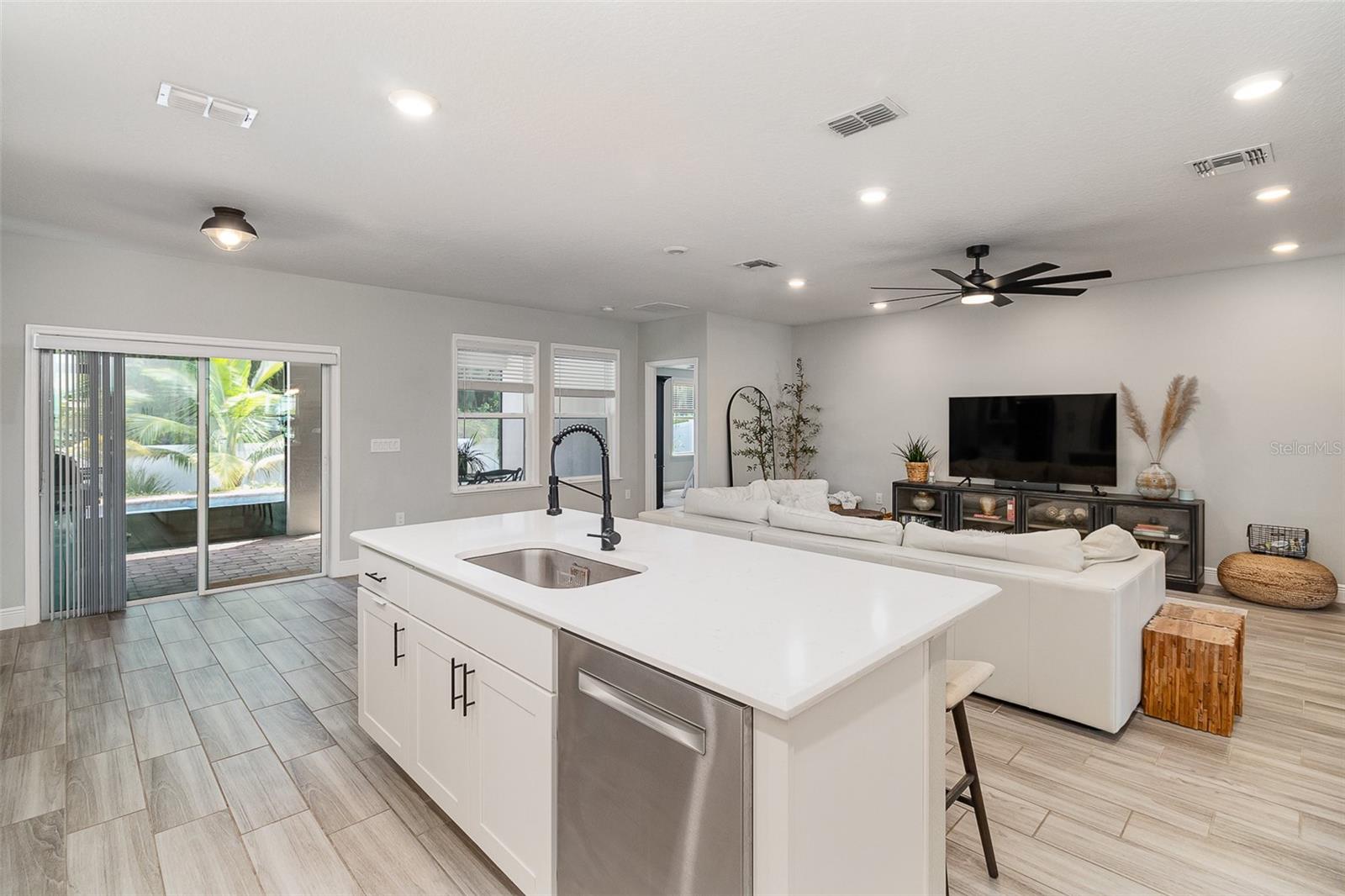 5280 HEBRON DR, MERRITT ISLAND, FL, 32953