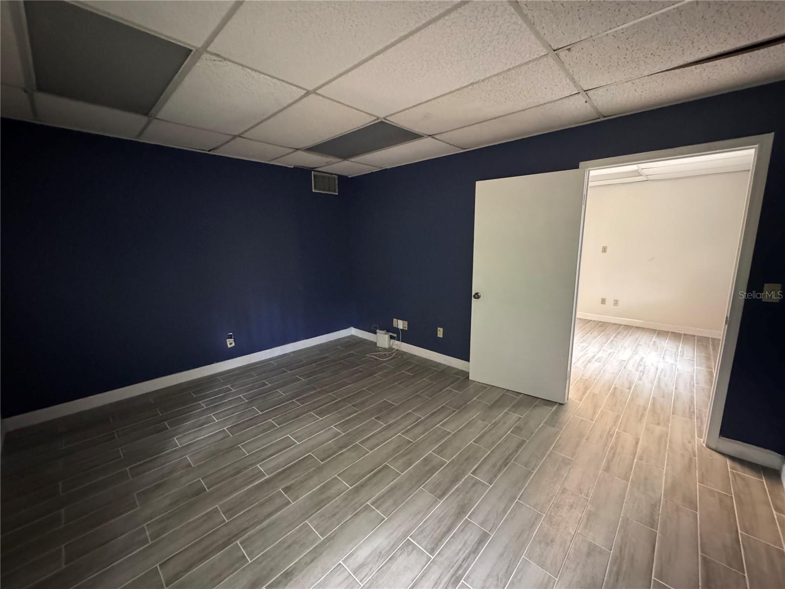 550 BALMORAL CIR N, JACKSONVILLE, FL, 32218