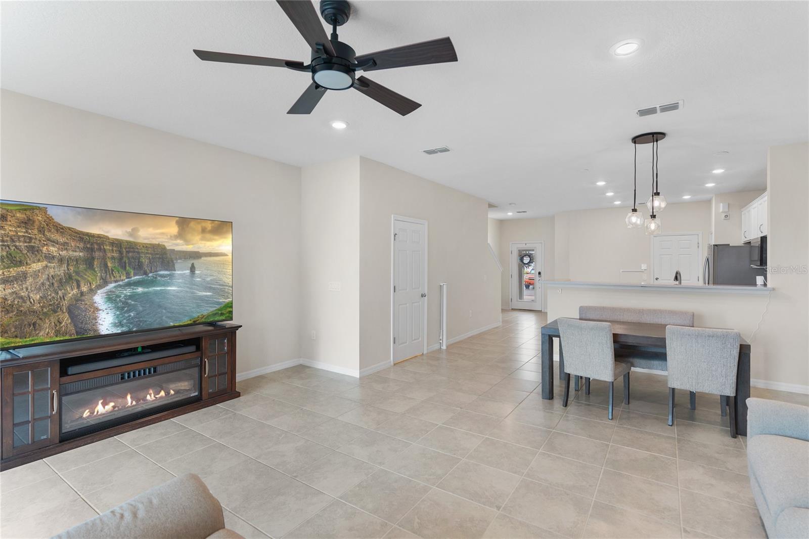 3824 GRASSLAND DR, ORLANDO, FL, 32824