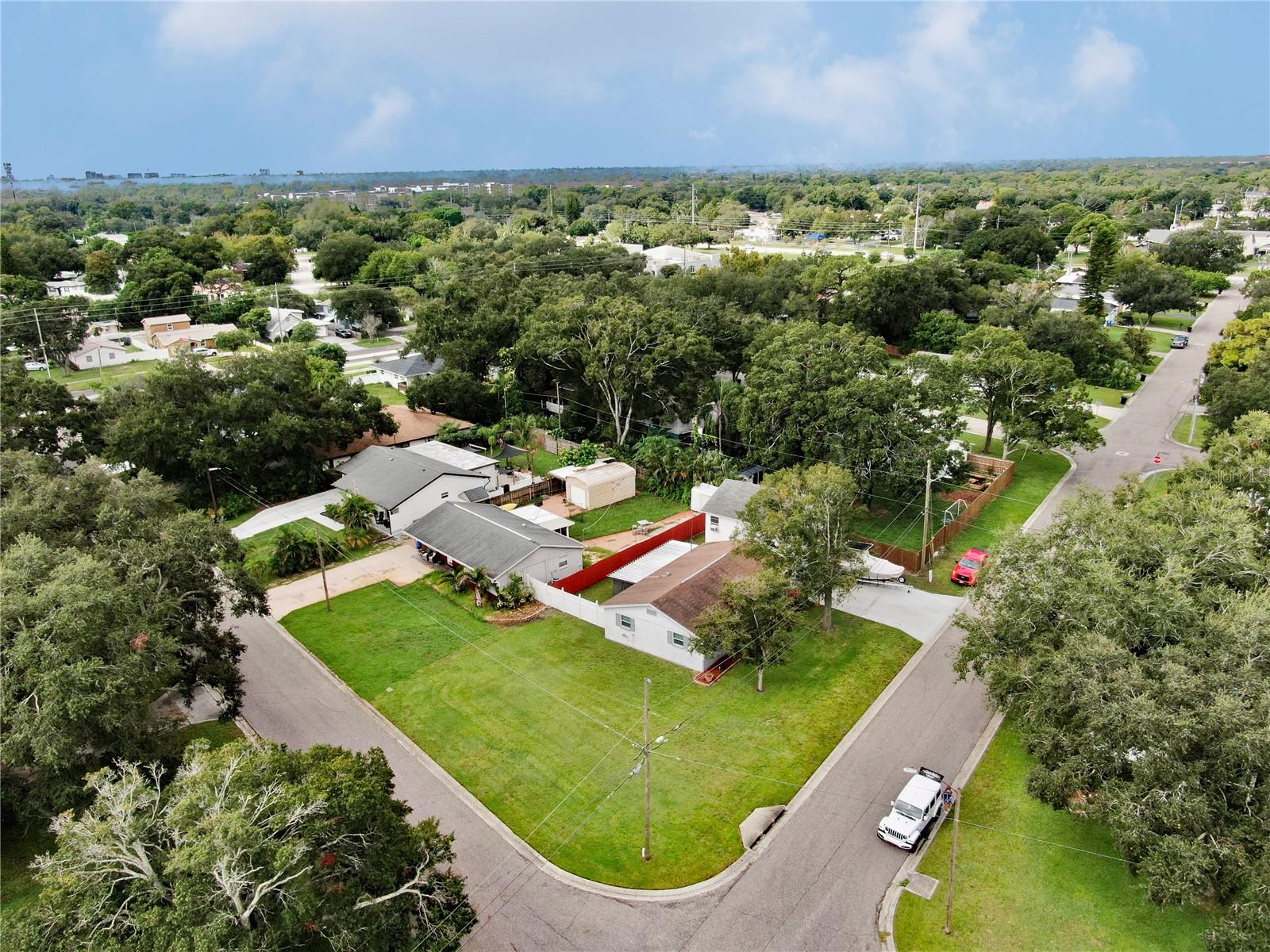 316 DAVENPORT AVE NE, ST PETERSBURG, FL, 33702