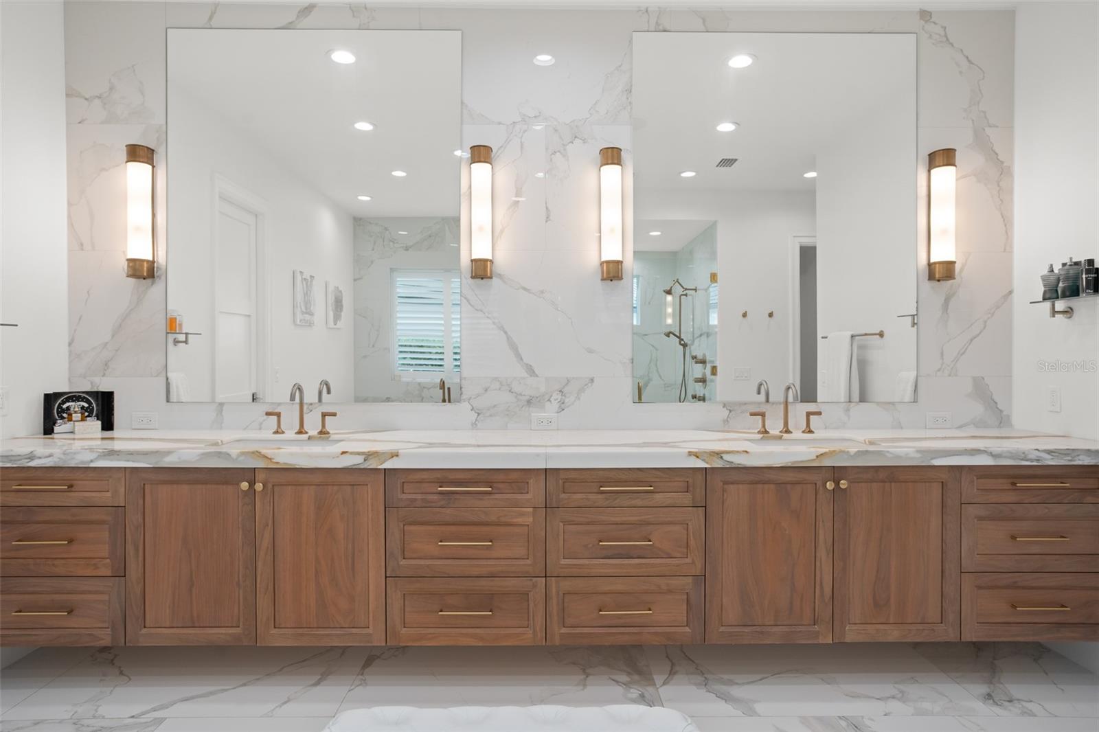 5056 ISLEWORTH COUNTRY CLUB DR, WINDERMERE, FL, 34786