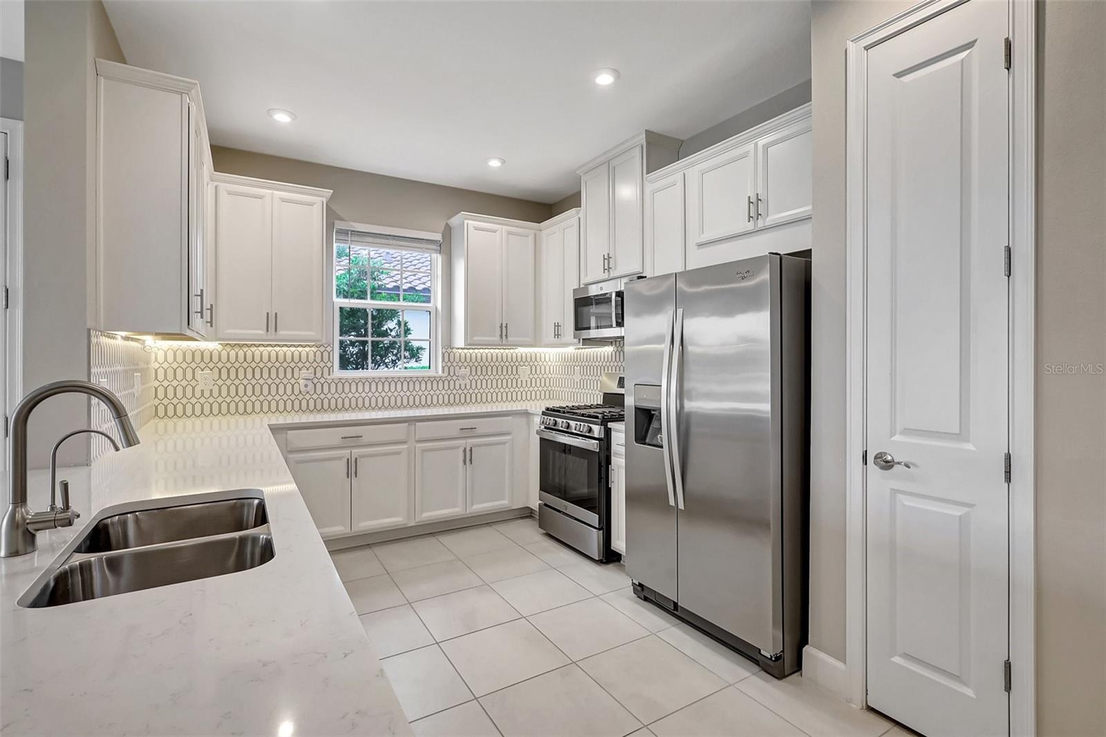 10254 MORNING MIST LN, SARASOTA, FL, 34241