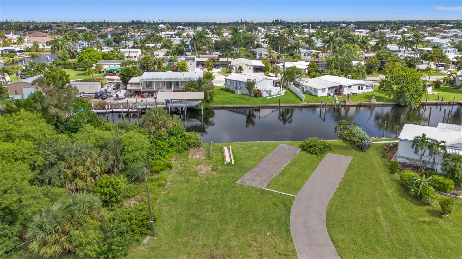 740 EL DORADO DR, PUNTA GORDA, FL, 33950