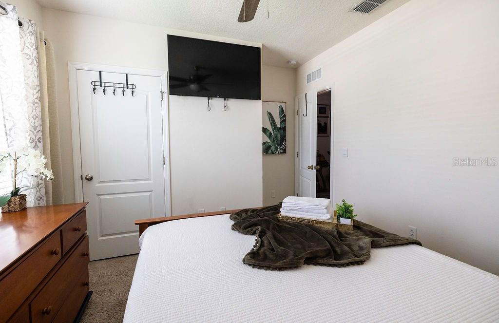 3332 LOGAN BERRY DR, MOUNT DORA, FL, 32757