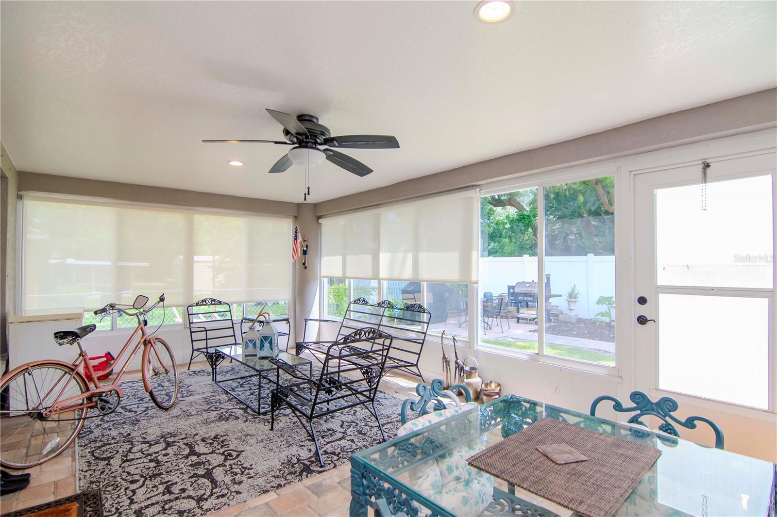 9717 N ROME AVE, TAMPA, FL, 33612